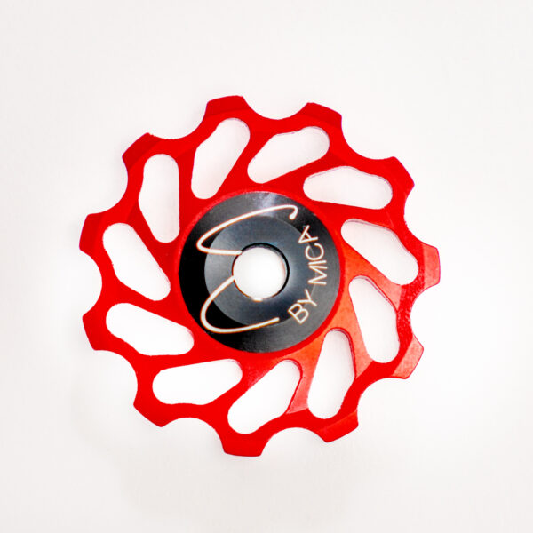 classique-roulettes-rouge-11t